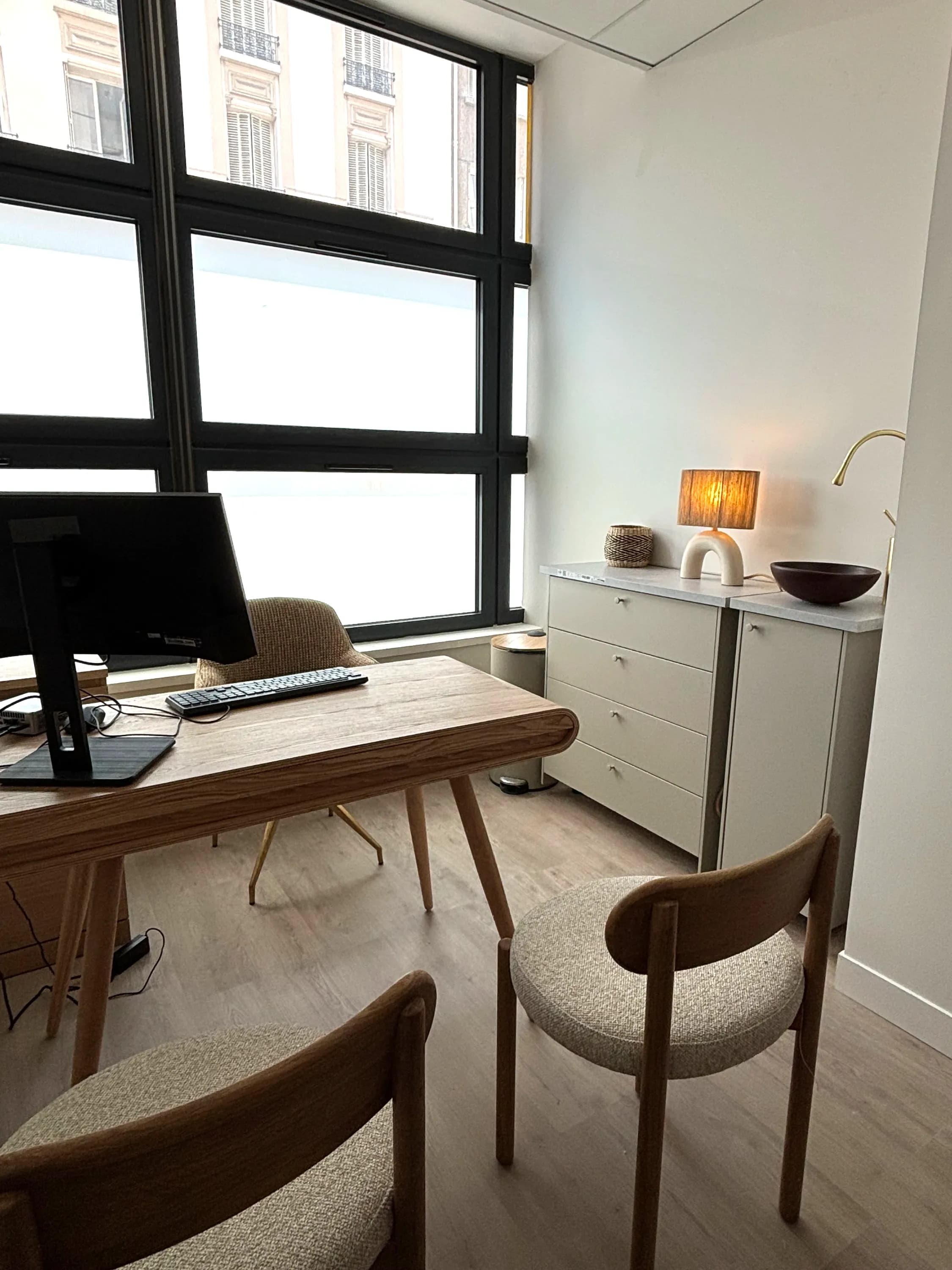 Bureau de consultation chaleureux