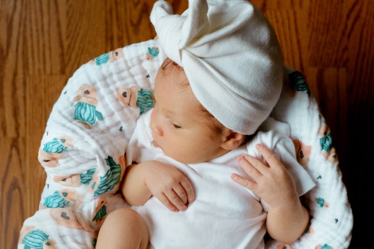 Bébé qui dort mal : l'ostéopathie peut-elle vraiment l'aider ?